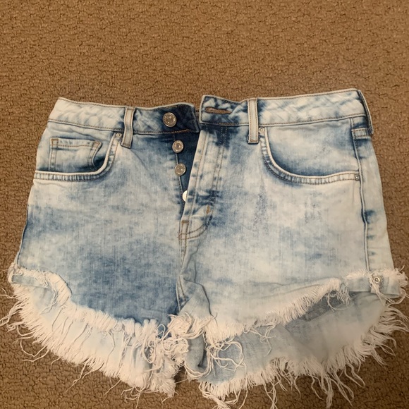 Jean shorts - Picture 3 of 4